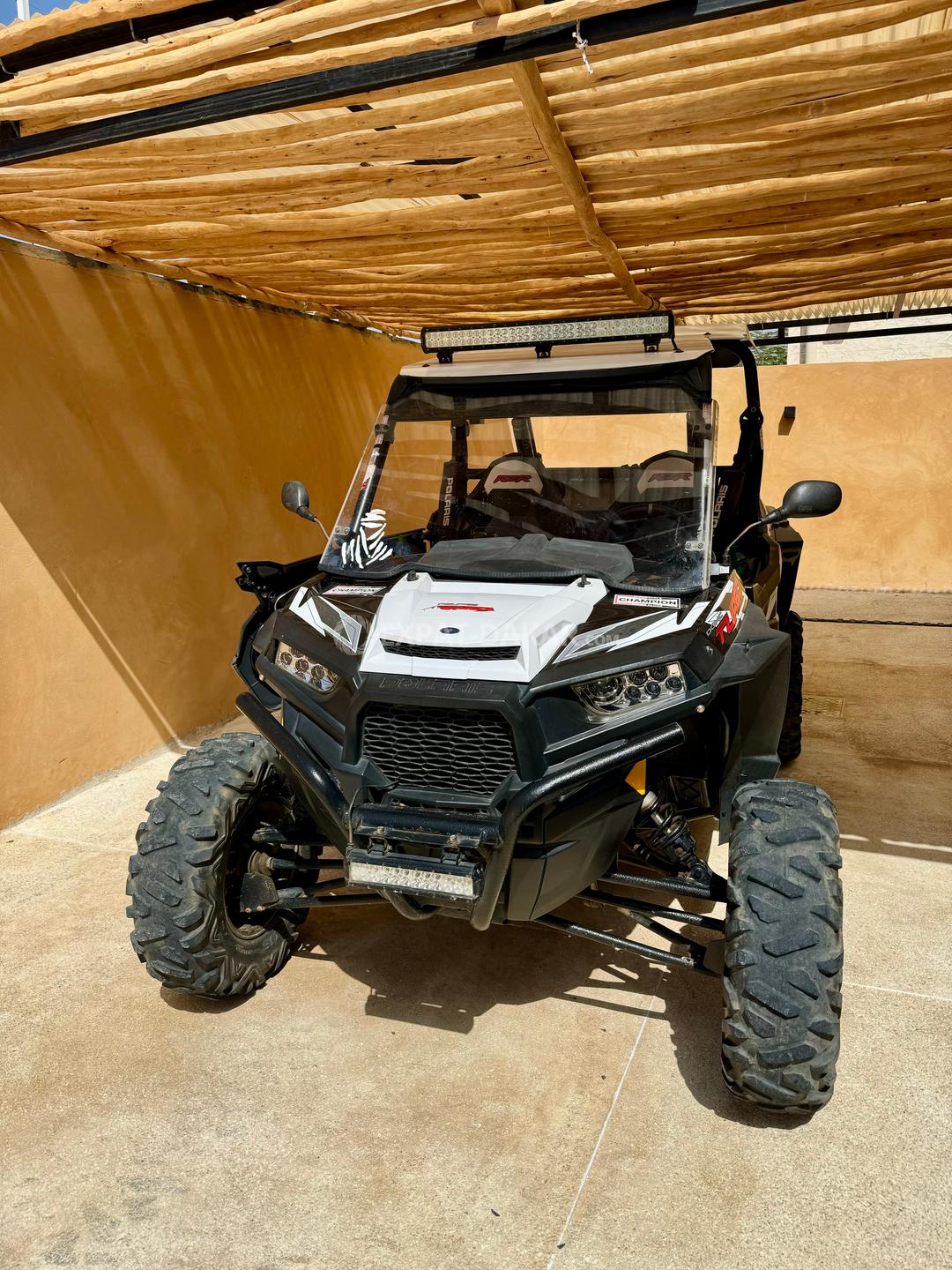 Buggy Polaris RZR 1000 TURBO