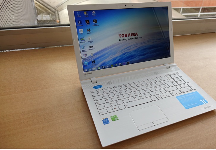 PC Toshiba core i3