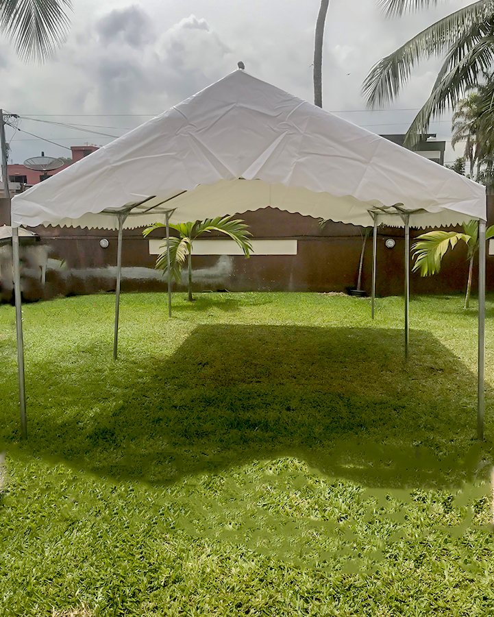 Location journalière de tentes et bâches à Dakar