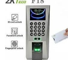 Vente de Pointeuse Biométrique à Dakar