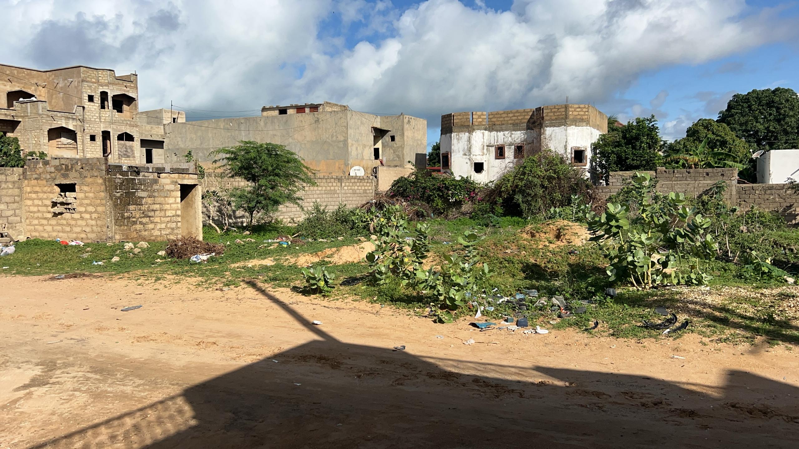 Terrain de 400 mètres carrés à vendre à Mbour Sénégal